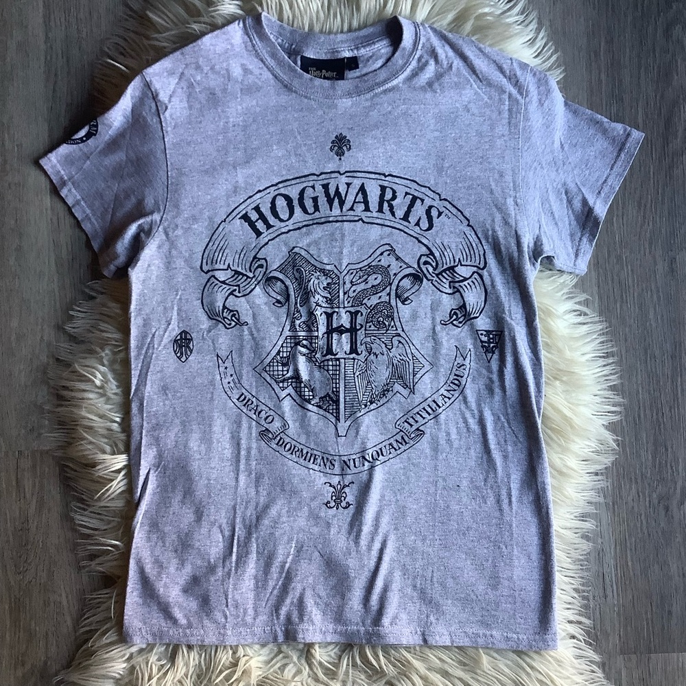 Official Harry Potter Shop T Shirt platform 9 3/4 gray Small